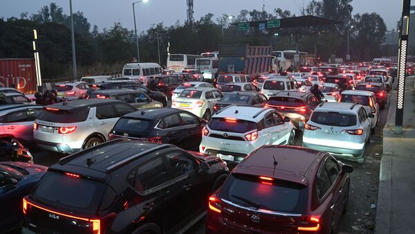 Delhi traffic jam Christmas eve