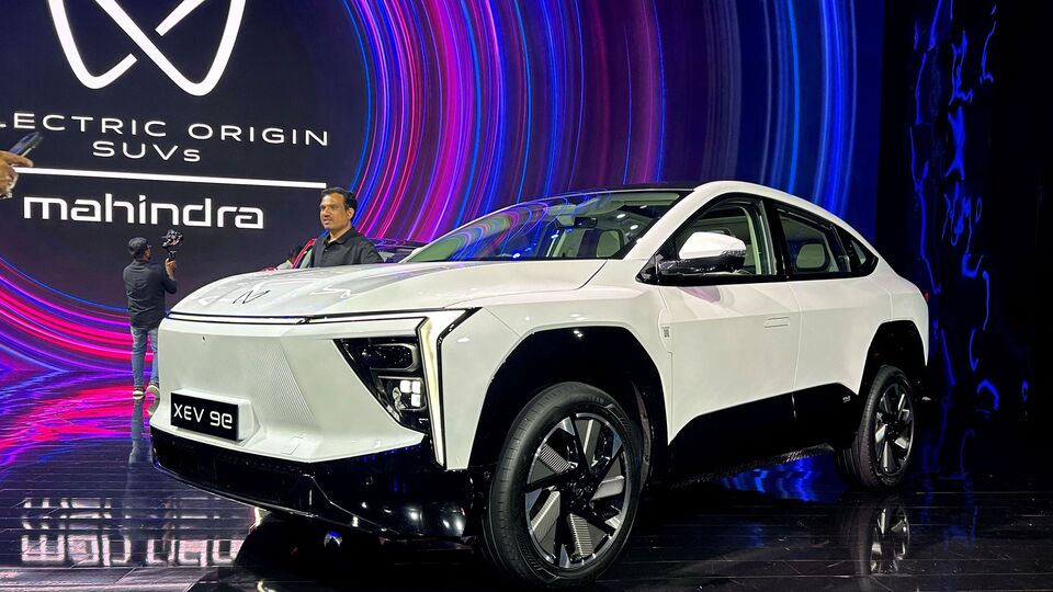 INDIA-EV-MAHINDRA-1