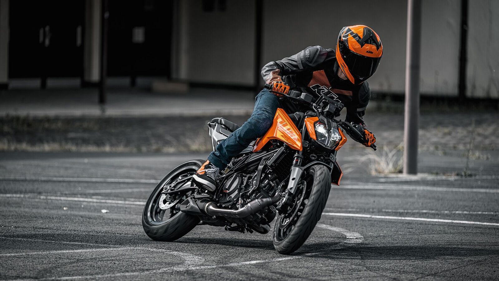 KTM 250 Duke पर छूट 31 जनवरी तक बढ़ाई गई, कीमत है ₹…