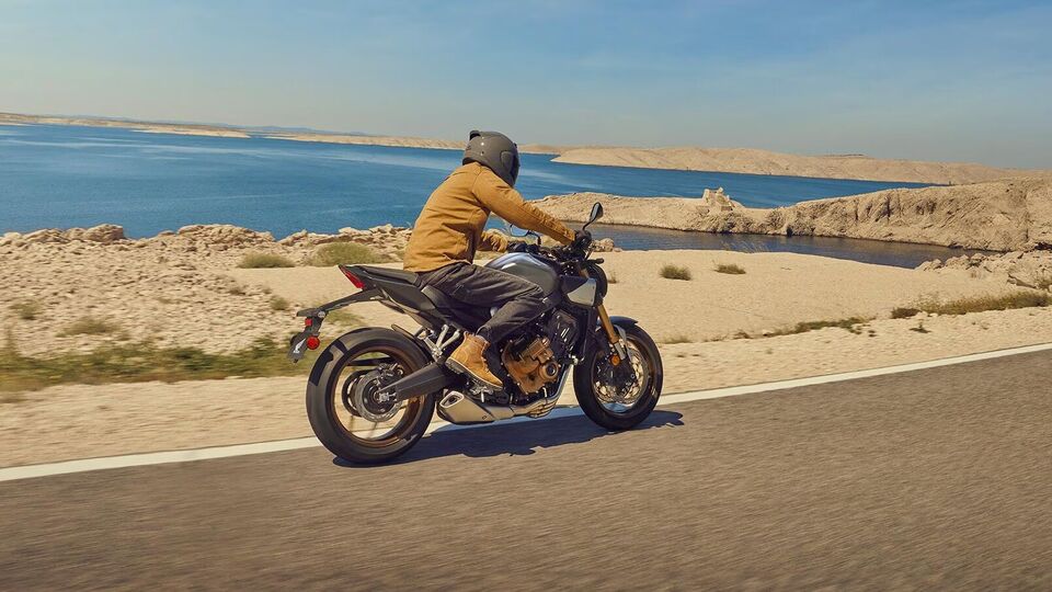 Honda CB650R 