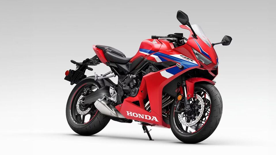 Honda CB650R and CBR650R