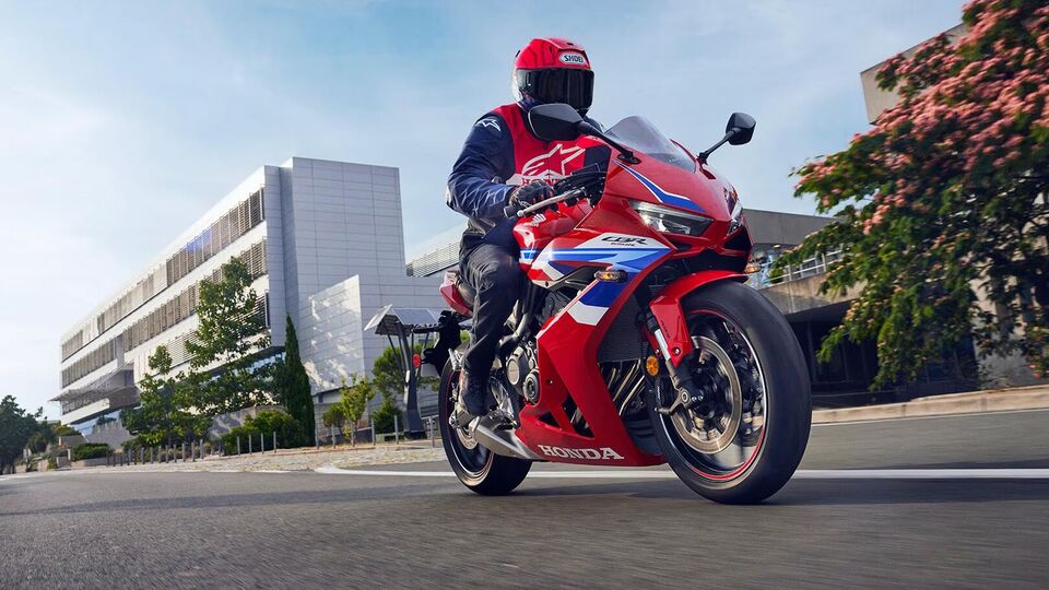 Honda CBR650R