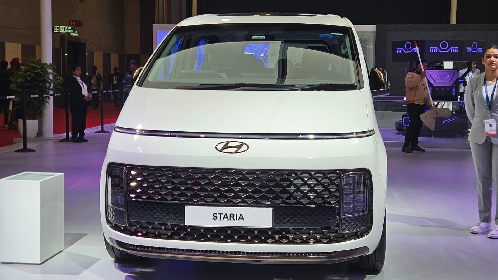 Acres of space for everyone: Hyundai Staria makes India debut at Auto Expo 2025