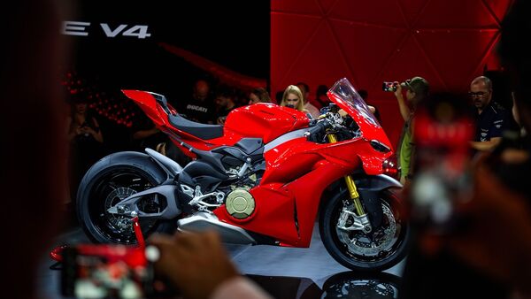 2025 DUCATI PANIGALE V4