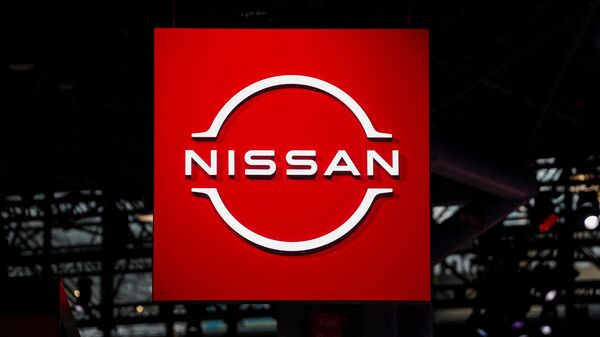 NISSAN logo