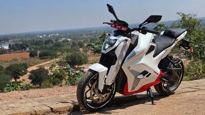 Ultraviolette F77 SuperStreet Price in bangalore (November, 2025