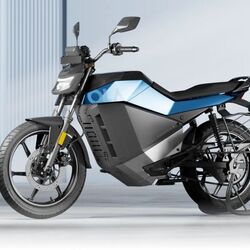 The Ola Roadster X+ gets disc brakes at the front but there is only a drum brake available on the rear wheel.