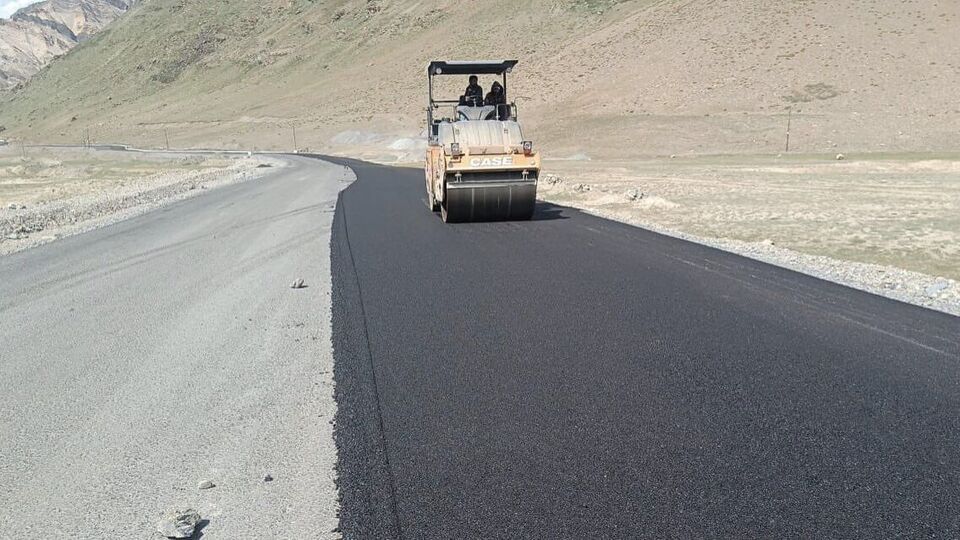Ladakh road