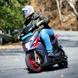 After a quiet start, Simple Energy has tried to revive the brand with the updated One electric scooter in its Gen 1.5 version. The EV now has 248 kms of promised range in a single charge which is the highest in its segment.