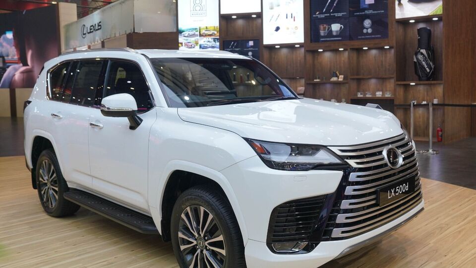 Lexus LX 500d
