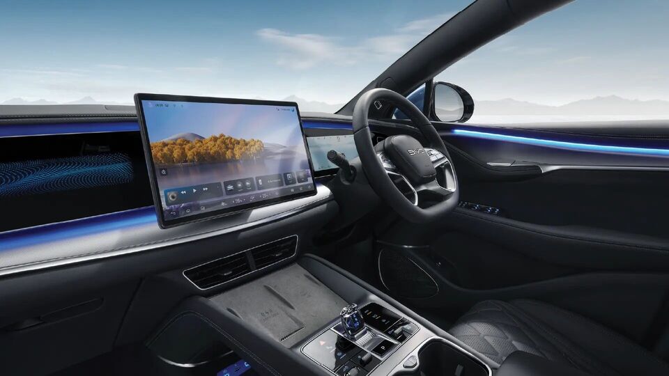 BYD Sealion 7