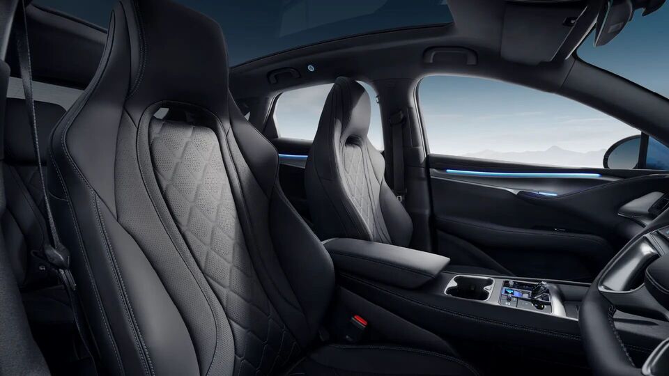 BYD Sealion 7