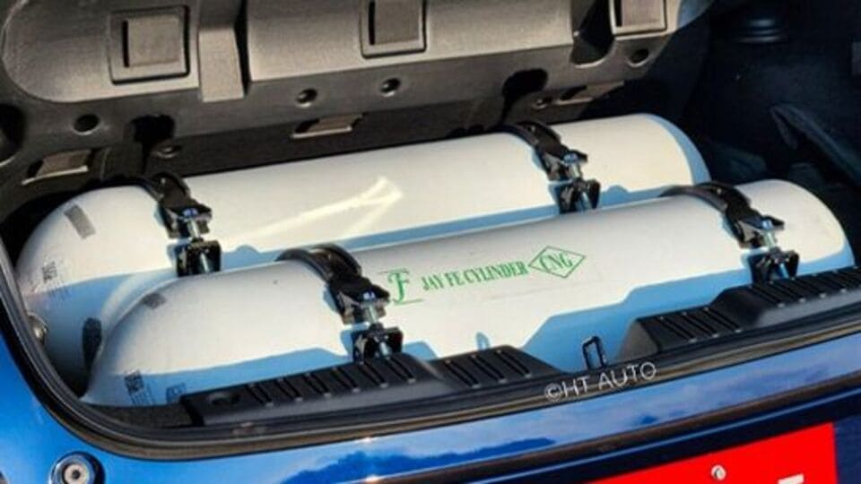 CNG vehicle sales in India to hit 11 lakh milestone in FY25, to get ...
