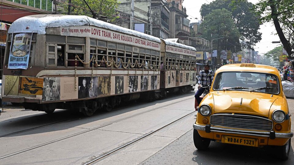Yellow Taxi Kolkata