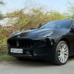 The Maserati Grecale comes with a sober design and smooth lines. The SUV is offered in the Indian market via the Completely Built-Up (CBU) route. The car comes in four variants including the GT, Modena, Trofeo and an all-electric variant Folgore. The manufacturer has priced the Grecale starting at ₹1.31 crore (ex-showroom).