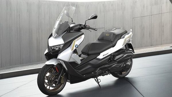 https://www.mobilemasala.com/auto-news/BMW-Motorrad-launches-2025-C-400-GT-scooter-at-1150-lakh-in-India-i352111