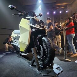 Ultraviolette has launched the Tesseract, its all-new maxi-scooter-styled offering for the masses. 