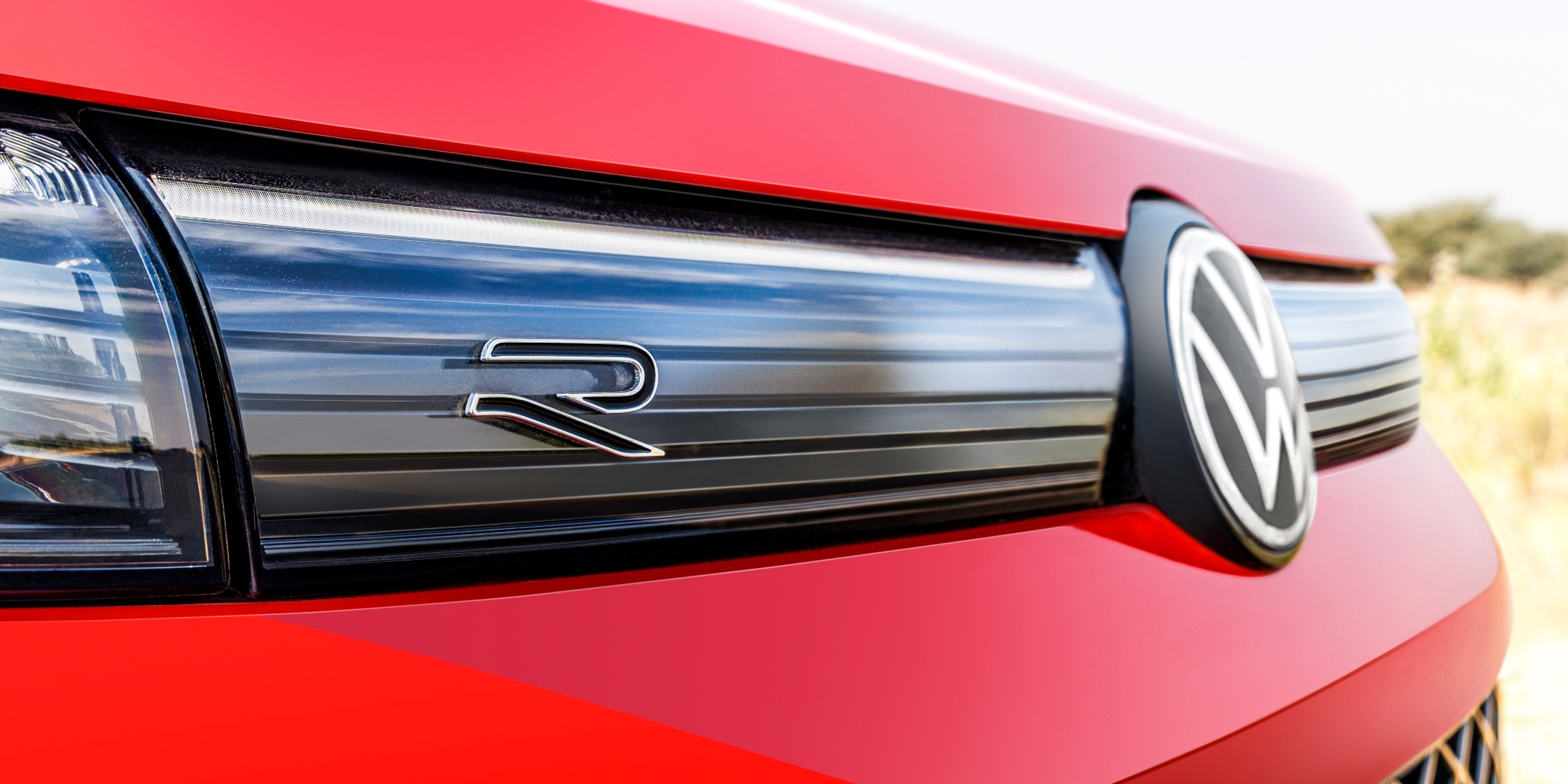 The upcoming Tiguan R-Line can be pre-booked through a Volkswagen dealership or at the official website online. Volkswagen Tiguan R-Line