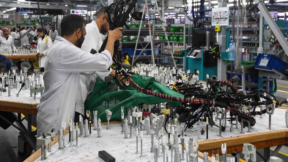 Ht Auto Part Trump tariff: US levies 25% tariff on all imported cars & car parts ...