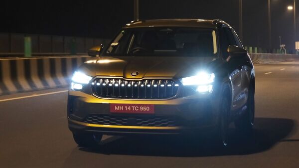 In terms of dimensions, the Kodiaq measures 4,758 mm in length, 1,864 mm in width and 1,659 mm in height. The wheelbase of the car is the same at 2,971 mm. The boot space on offer measures 786 litres. In terms of dimensions, the Kodiaq measures 4,758 mm in length, 1,864 mm in width and 1,659 mm in height. The wheelbase of the car is the same at 2,971 mm. The boot space on offer measures 786 litres.
