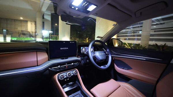 On the inside, gets a premium treatment. There is ample use of soft touch leather and there isn't much that's missing tech-wise on the SUV. It gets a 13-inch touchscreen infotainment system, a 10.25-inch digital driver’s display and a heads-up display. On the inside, gets a premium treatment. There is ample use of soft touch leather and there isn't much that's missing tech-wise on the SUV. It gets a 13-inch touchscreen infotainment system, a 10.25-inch digital driver’s display and a heads-up display.