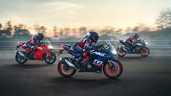 2025 TVS Apache RR 310
