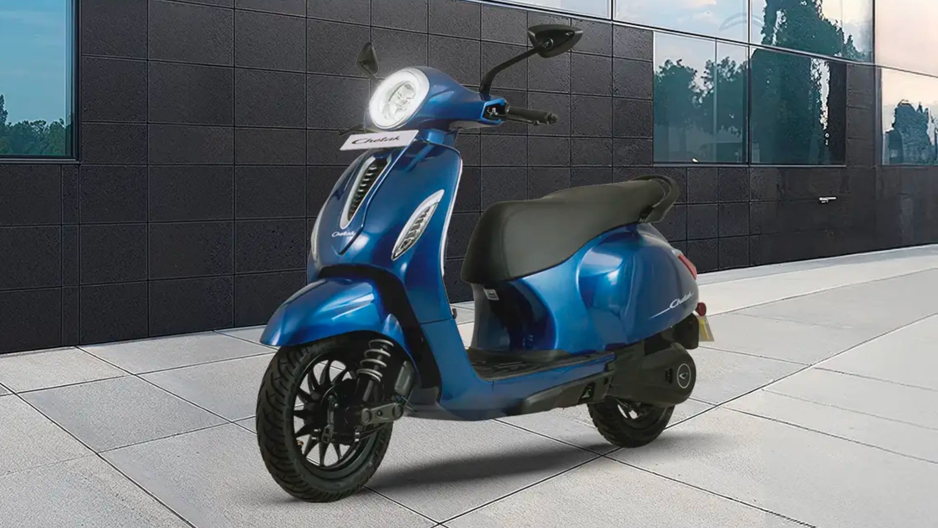 The Bajaj Chetak 3503 misses out on sequential turn indicators, a front disc brake, and a fancier digital console. It's also about ₹10,000 more expensive than the Chetak 2903 The Bajaj Chetak 3503 misses out on sequential turn indicators, a front disc brake, and a fancier digital console. It's also about <span class='webrupee'>₹</span>10,000 more expensive than the Chetak 2903