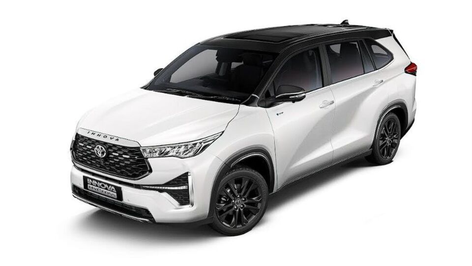 Toyota Innova Hycross Exclusive Edition launched at ₹32.58 lakh | HT Auto