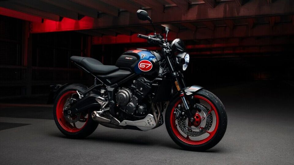 Triumph Trident 660 Triple Tribute Edition
