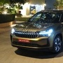The all-new Skoda Kodiaq gets a new and a more striking look this time based on the Modern Solid Design language. It features a bold butterfly grille and sharper headlamps. The fog lamp units have been placed right under the headlamp assembly,