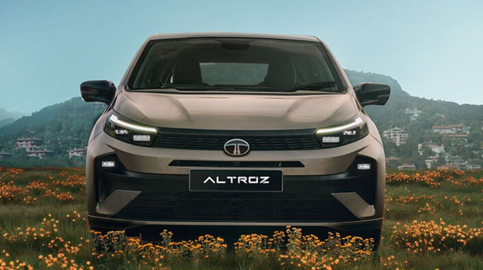2025 Tata altroz