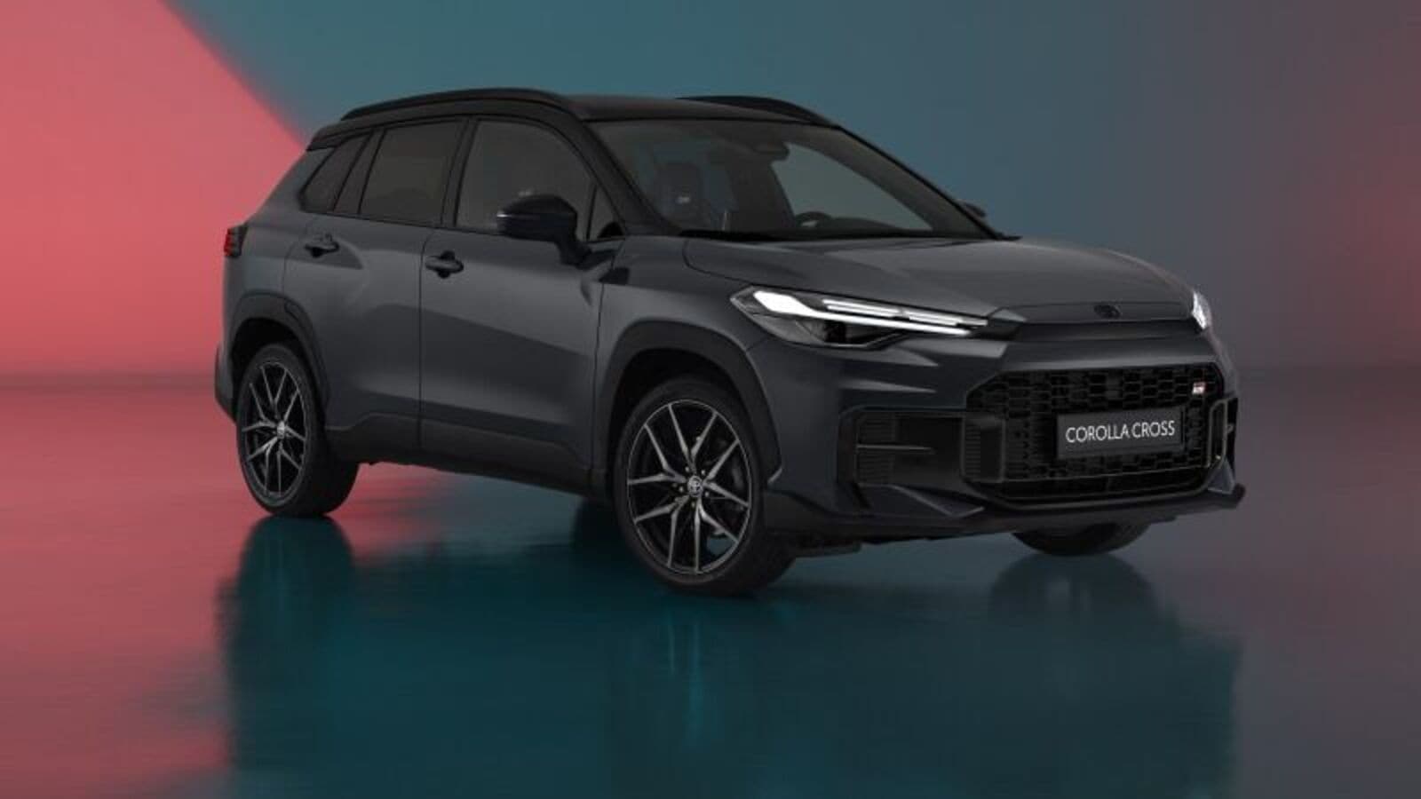 Toyota Corolla Cross GR Sport unveiled, gets mechanical as well as cosmetic changes Toyota Corolla Cross GR Sport unveiled, gets mechanical as well as cosmetic changes