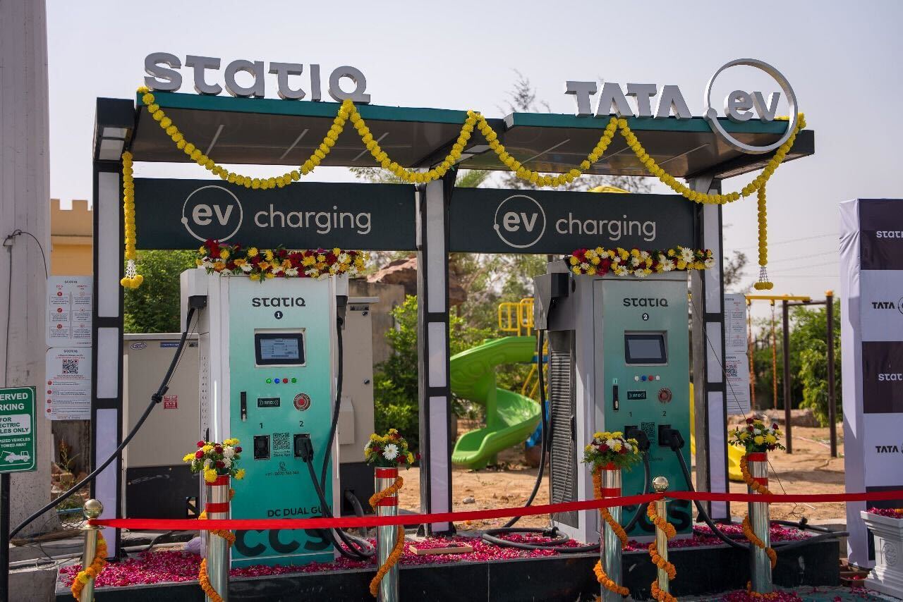 The MegaChargers offer a minimum of 120 kW ultra-fast charging, with Tata EV customers being able to avail a discount of up to 25 per cent on charging tariffs. Tata MegaChargers