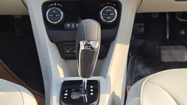 Tata Tigor iCNG AMT