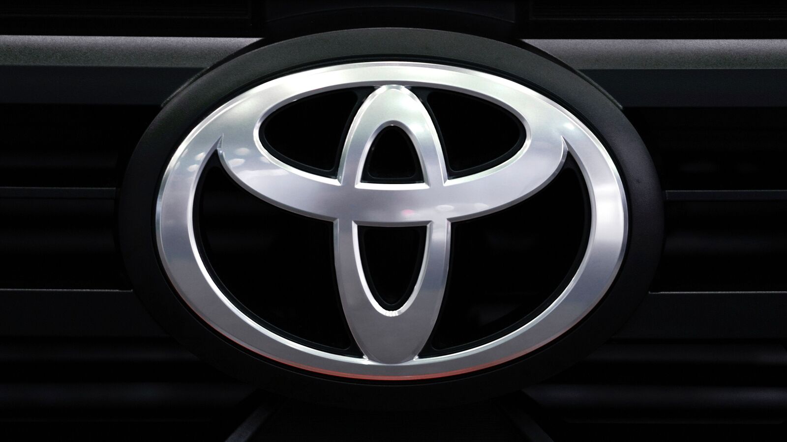 Toyota reached out to Nissan after Honda merger failed: Report Toyota reached out to Nissan after Honda merger failed: Report