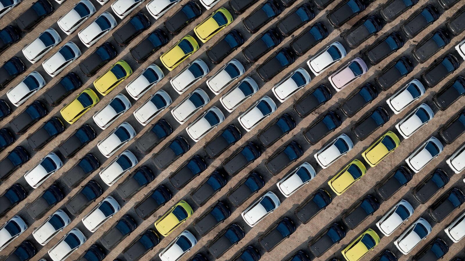 Maharashtra tops list of states for passenger vehicle sales in FY25