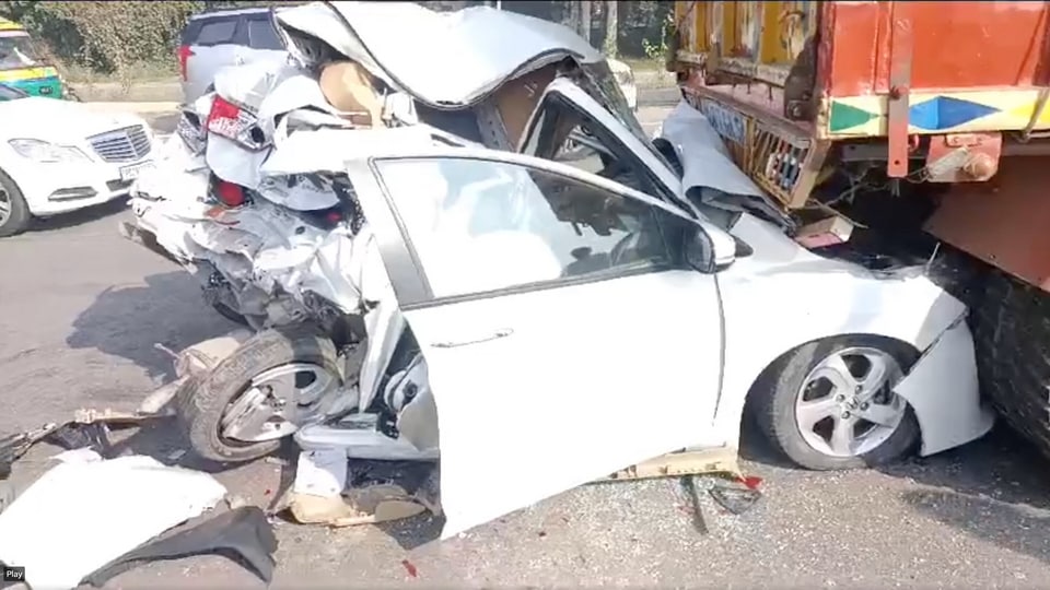 Road accident car pile-up Ludhiana