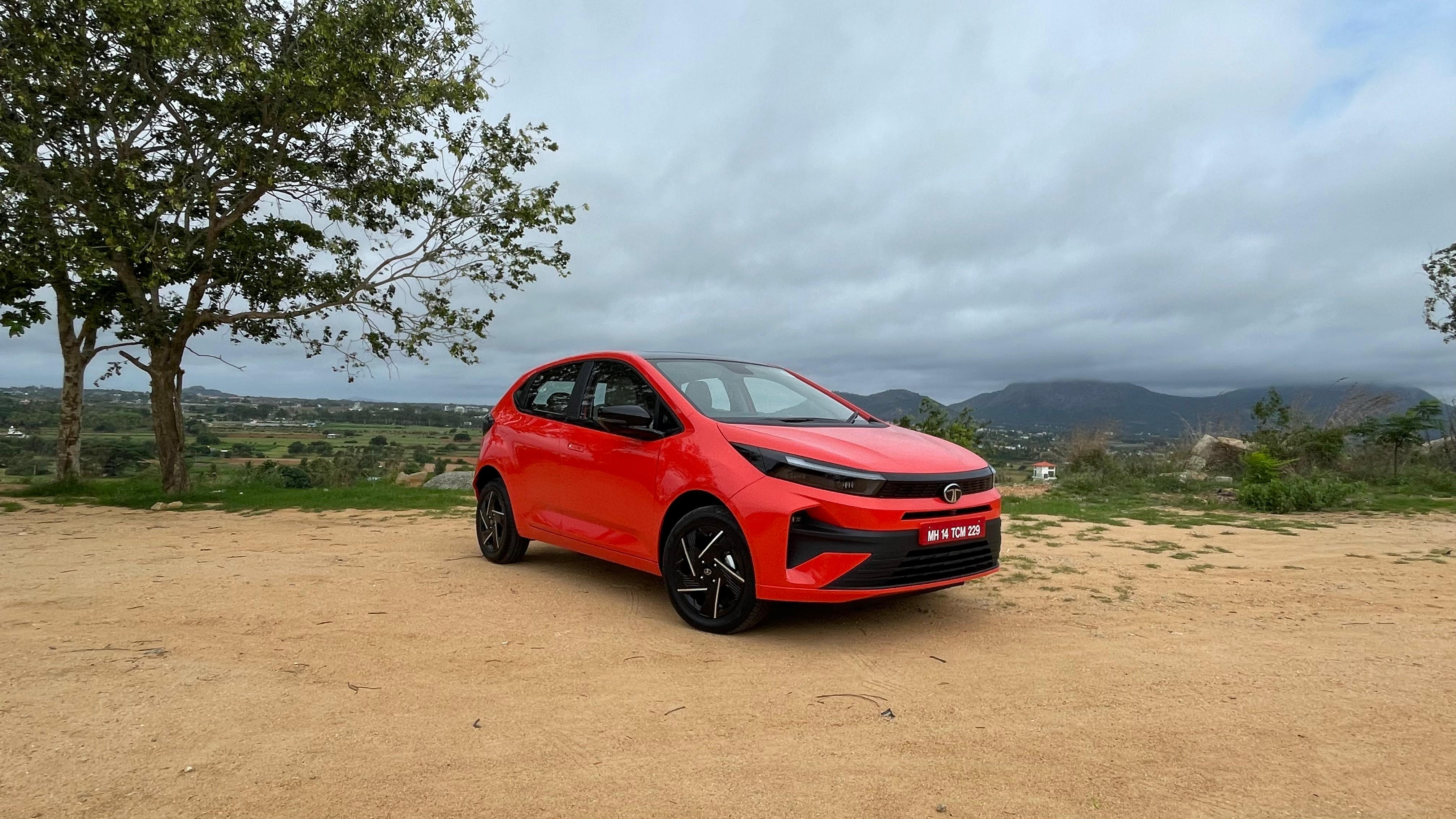 Just as the previous iteration, the 2025 Tata Altroz too gets a handsome stance 2025 Tata Altroz