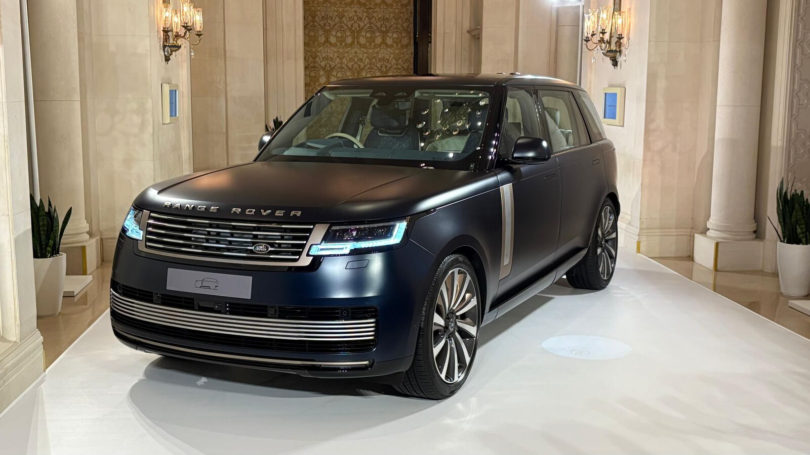 Range Rover SV Masara Edition launched in India at ₹4.99 crore. Restricted to only 12 units