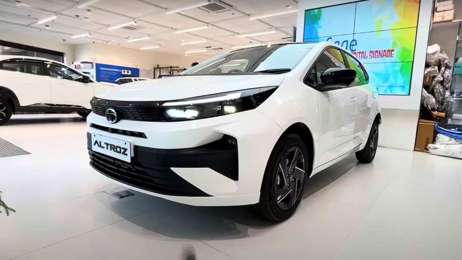 Tata Altroz facelift starts arriving at dealerships, deliveries to begin soon