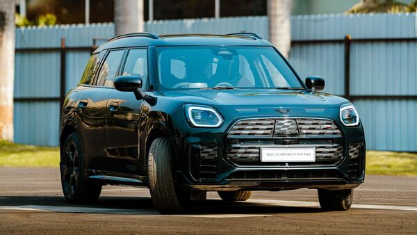MINI Countryman E JCW Pack