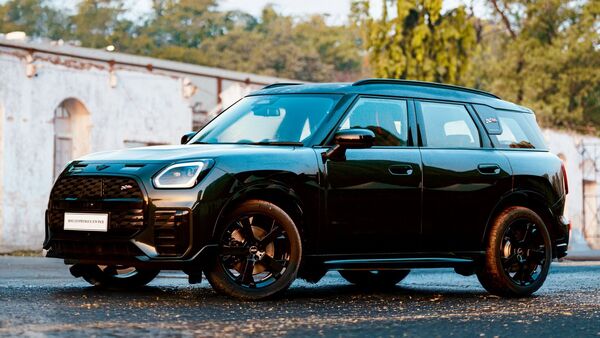 MINI Countryman E JCW Pack