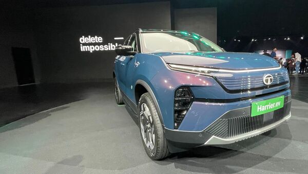 Harrier EV