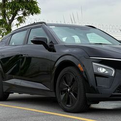 The VinFast VF7 is all set to arrive in India later this year as the brand's maiden offering