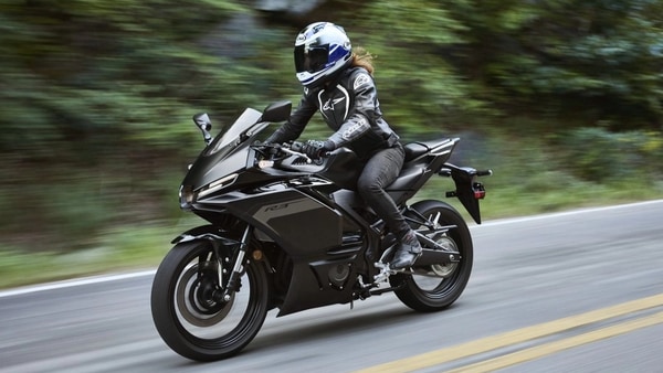 2025 Yamaha R3