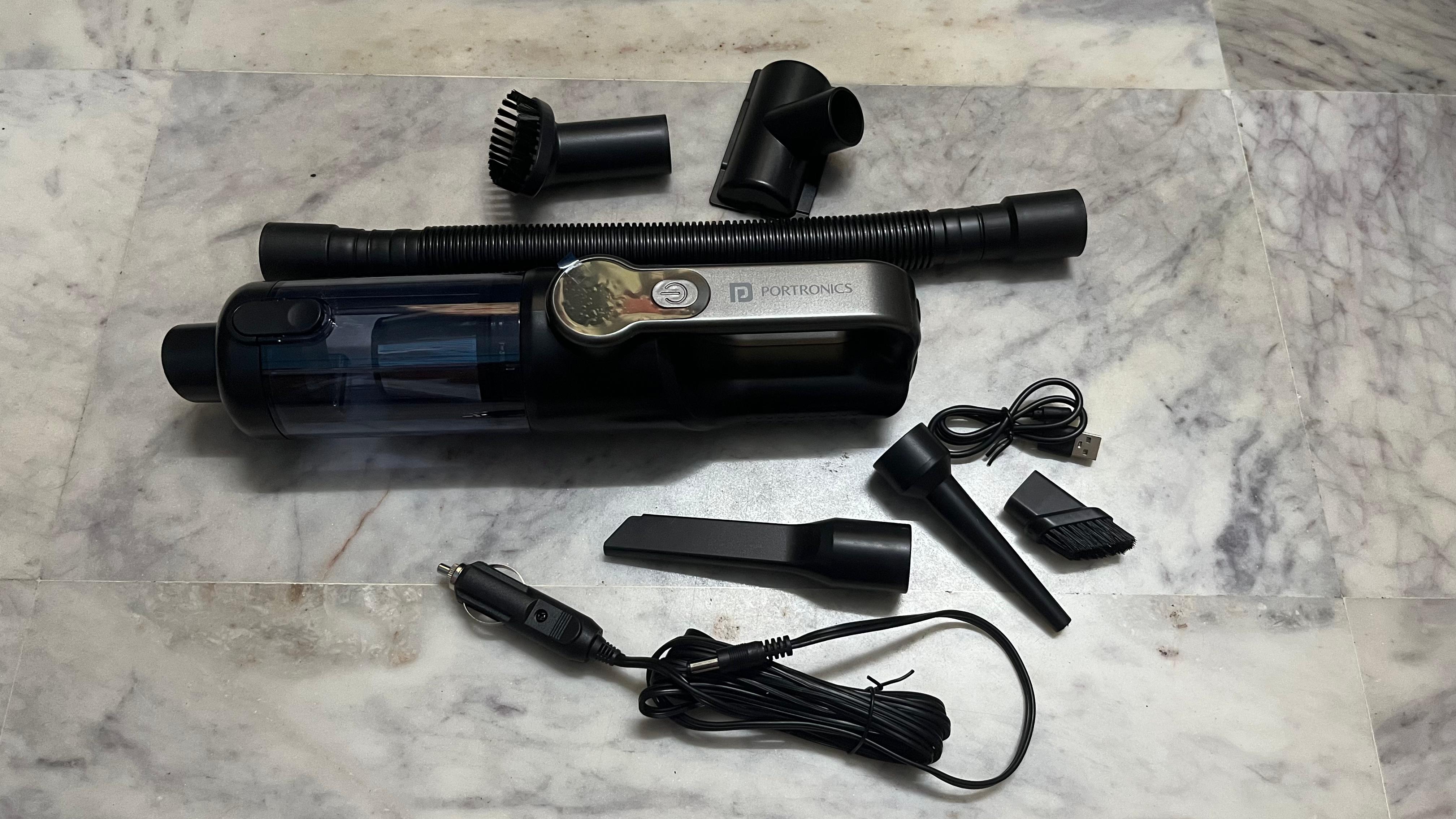Portronics Mopcop 4 car vacuum cleaner gets a wide range of multi-purpose nozzles provided with the device that allow the user to clean the car's interior nooks and corners. Portronics Mopcop 4 car vacuum cleaner