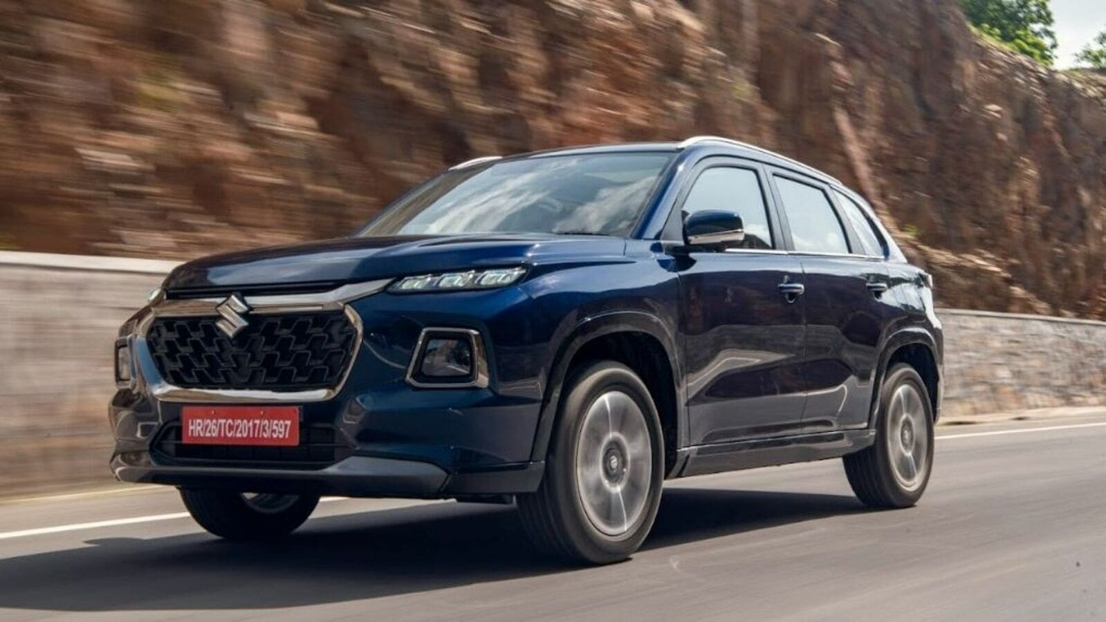 2025 Maruti Suzuki Grand Vitara S-CNG launched, gets new features and 6 airbags 2025 Maruti Suzuki Grand Vitara S-CNG launched, gets new features and 6 airbags