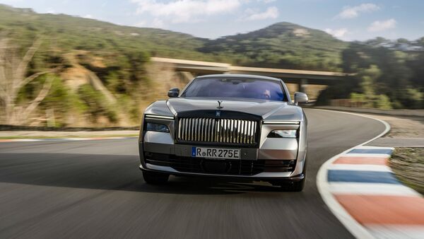 2025 Rolls-Royce Spectre Black Badge