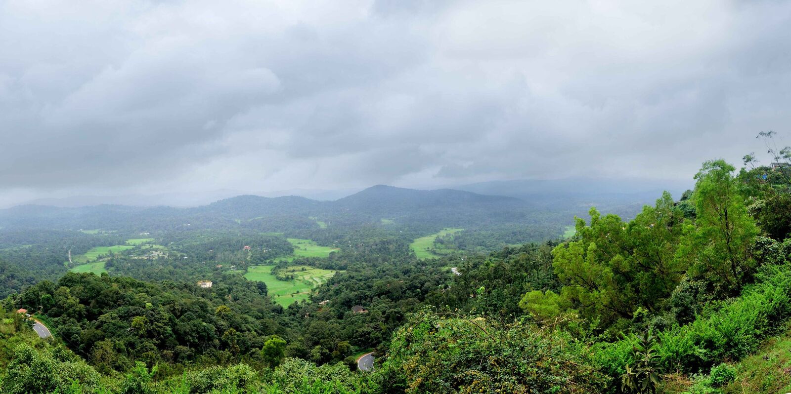 কুরগের একটি বর্ষা যাত্রার জন্য অন্বেষণ করার রুটগুলি
 GTW Tech
