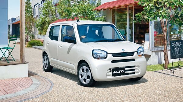 2025 Suzuki Alto Japan spec